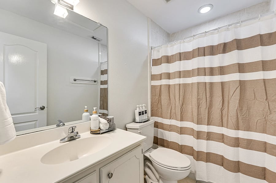 Furnished Finder property 821563_1 photo 15