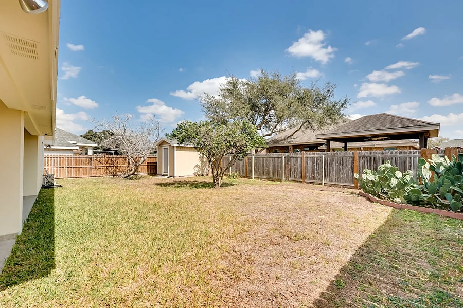 Furnished Finder property 821563_1 photo 22