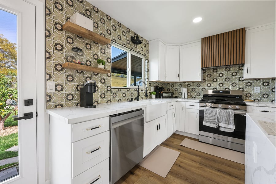 Furnished Finder property 821581_1 photo 3