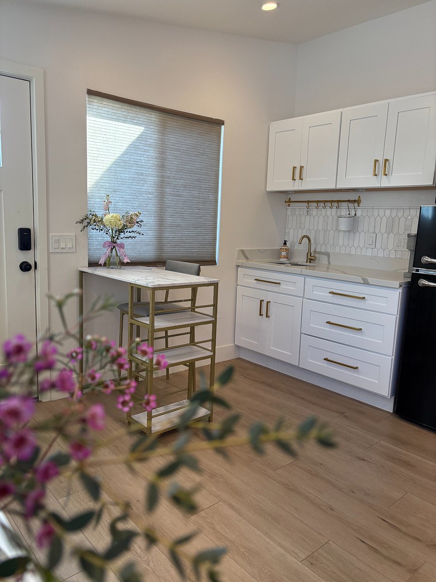 Furnished Finder property 821620_1 photo 3