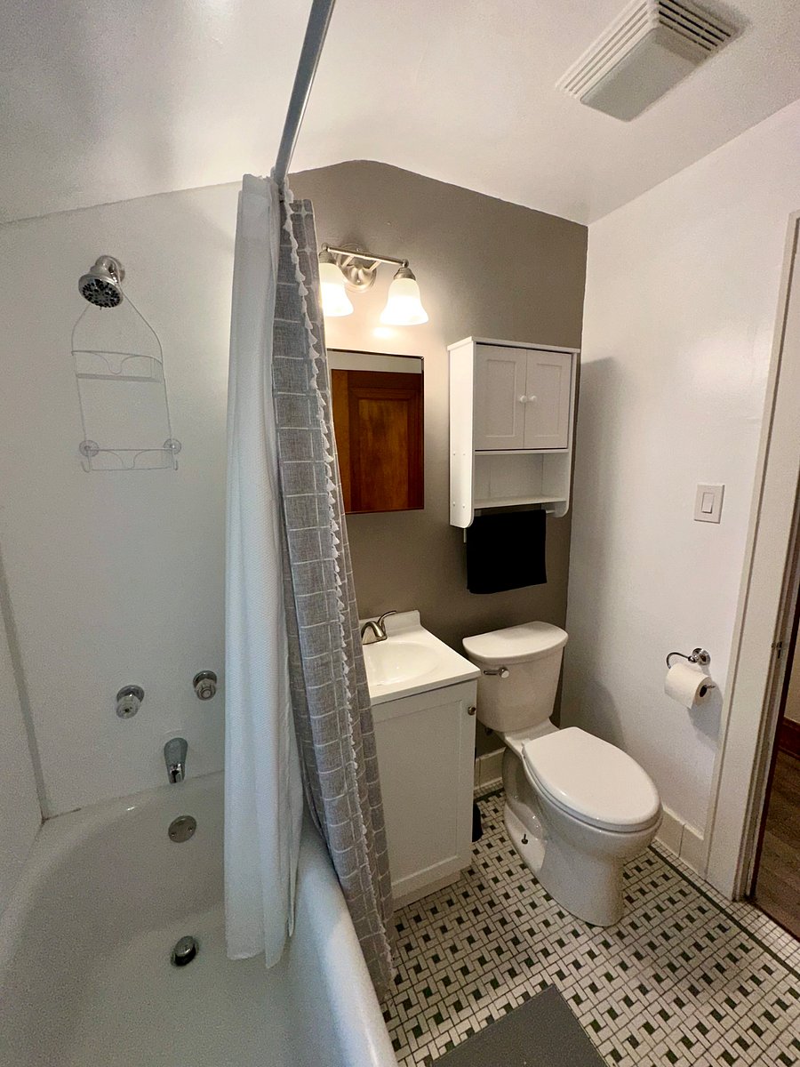 Furnished Finder property 821629_1 photo 17