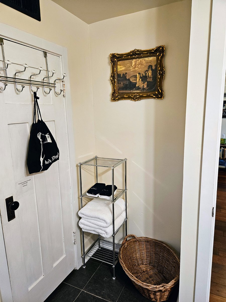 Furnished Finder property 821649_1 photo 12