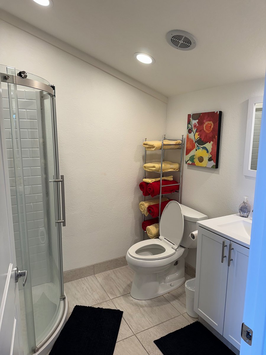 Furnished Finder property 821659_1 photo 3