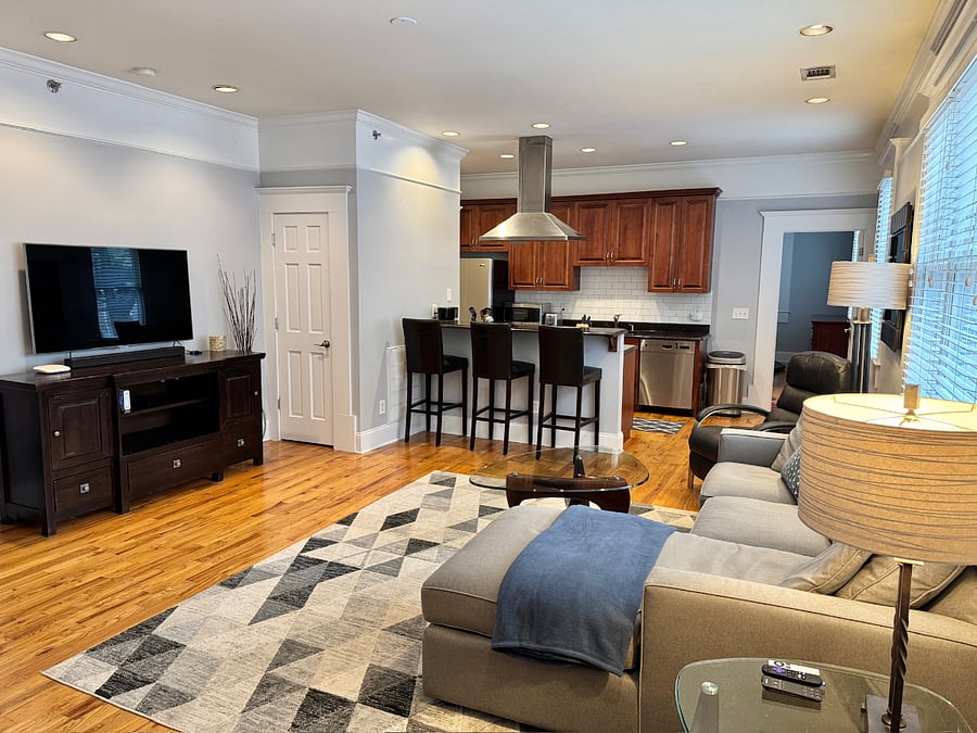 Furnished Finder property 821681_1 photo 3