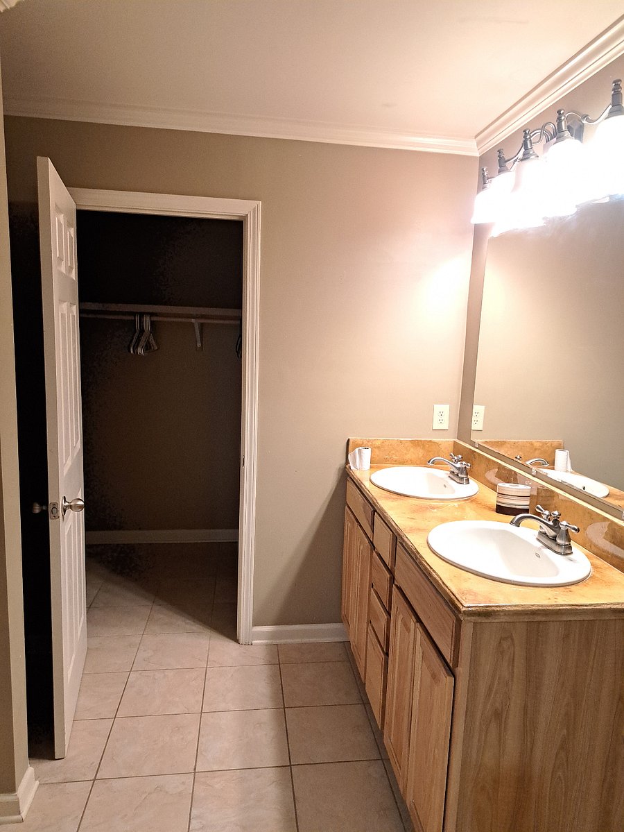 Furnished Finder property 821783_1 photo 5