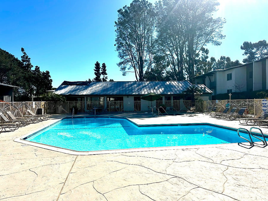 Furnished Finder property 821800_1 photo 16