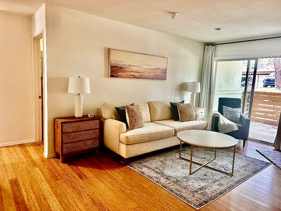 Furnished Finder property 821800_1 photo 3