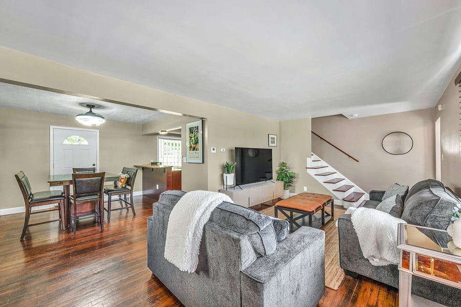Furnished Finder property 821803_1 photo 3