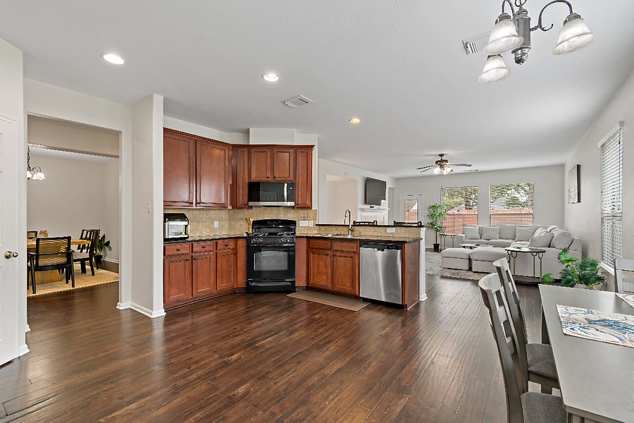 Furnished Finder property 821849_2 photo 11