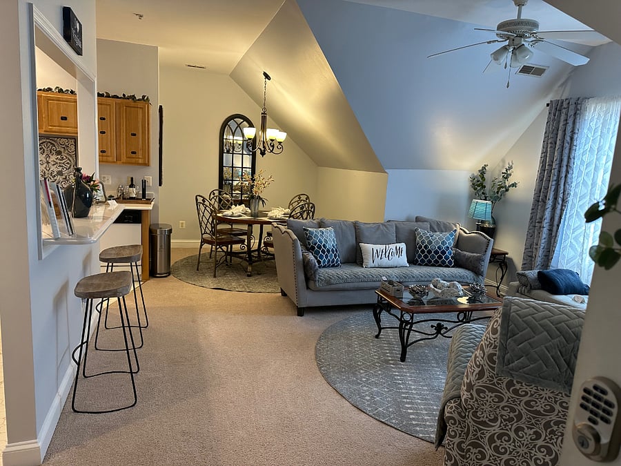 Furnished Finder property 821882_1 photo 3
