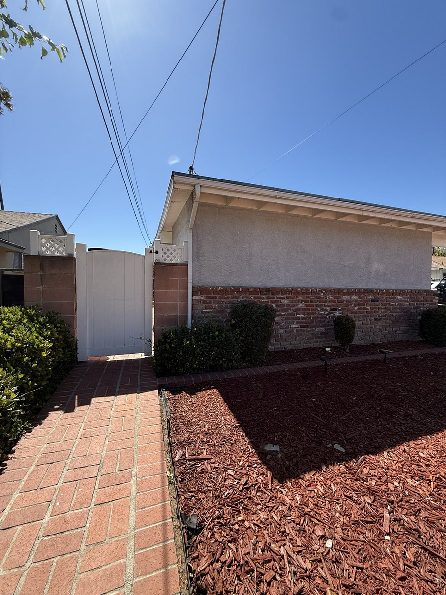 Furnished Finder property 821889_1 photo 11