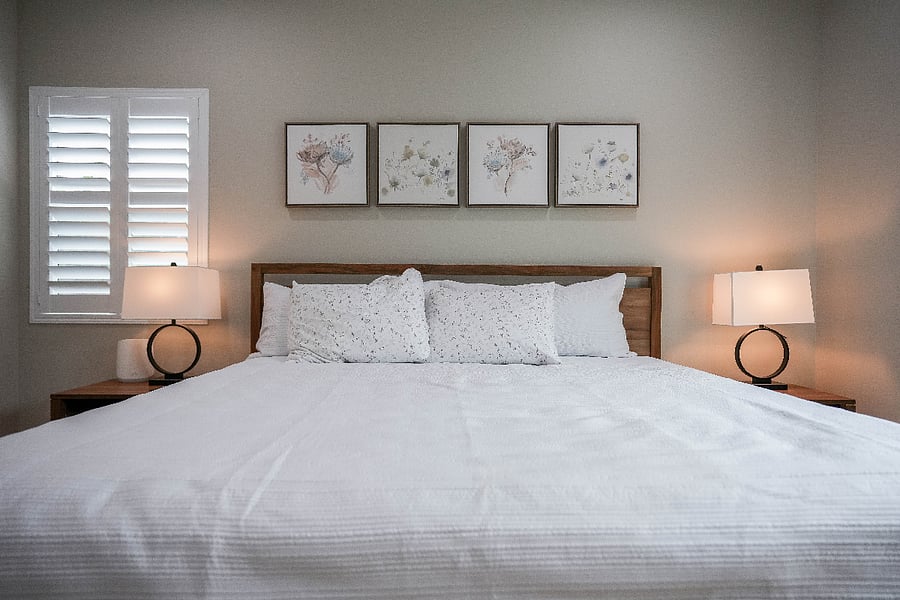 King size bed