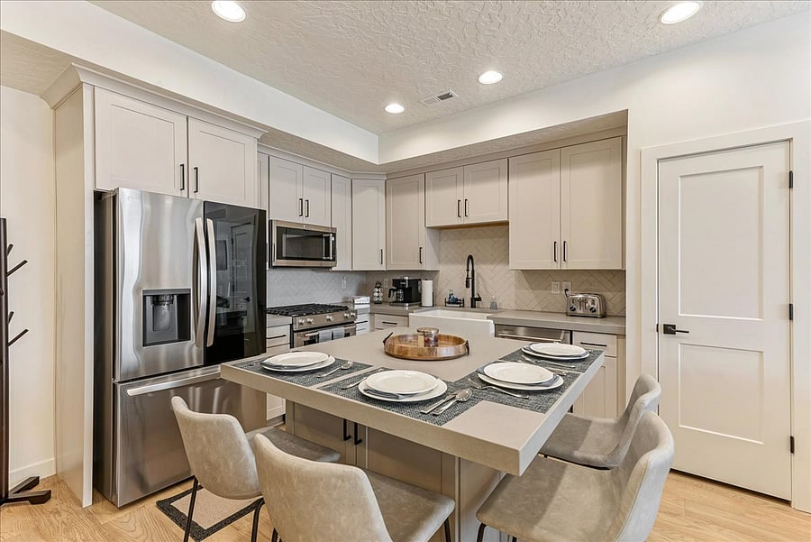 Furnished Finder property 821915_1 photo 7