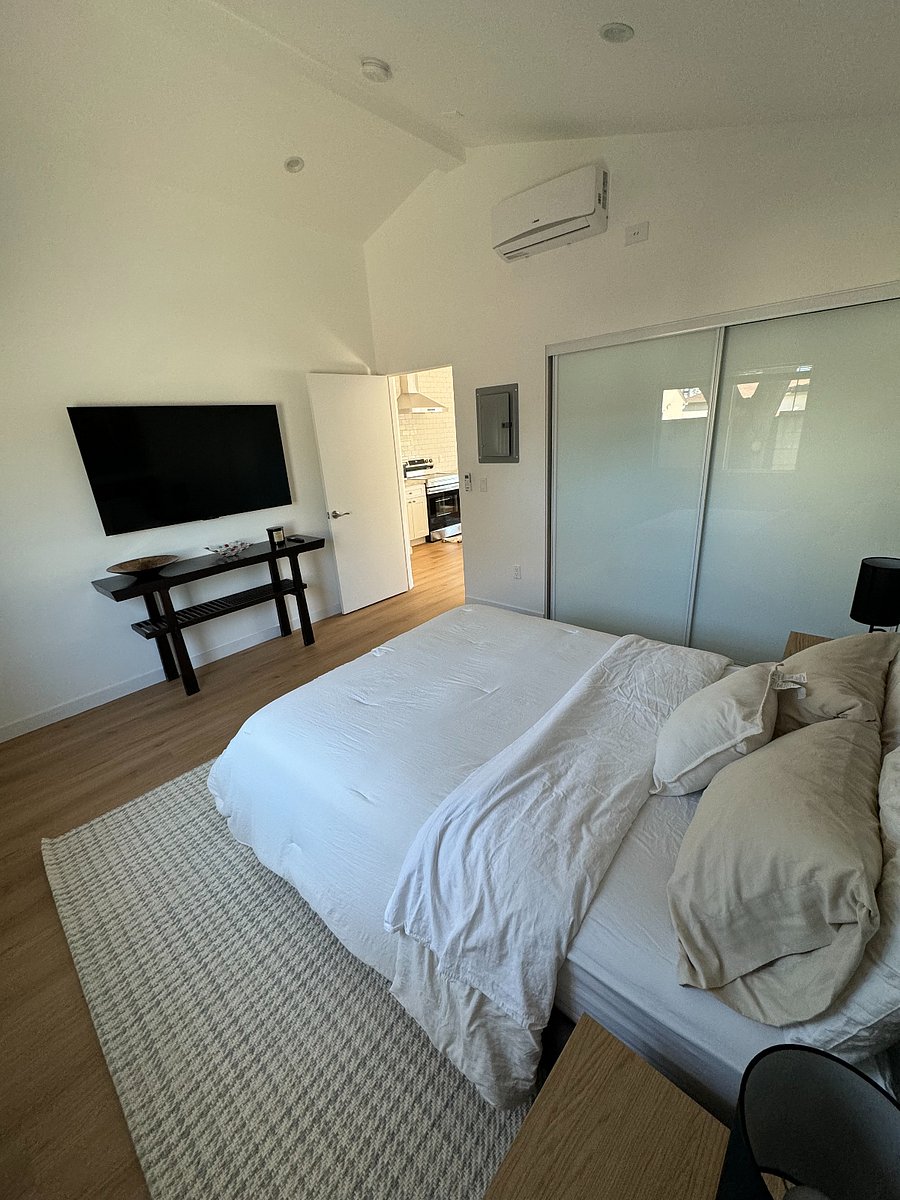 Furnished Finder property 821948_1 photo 8