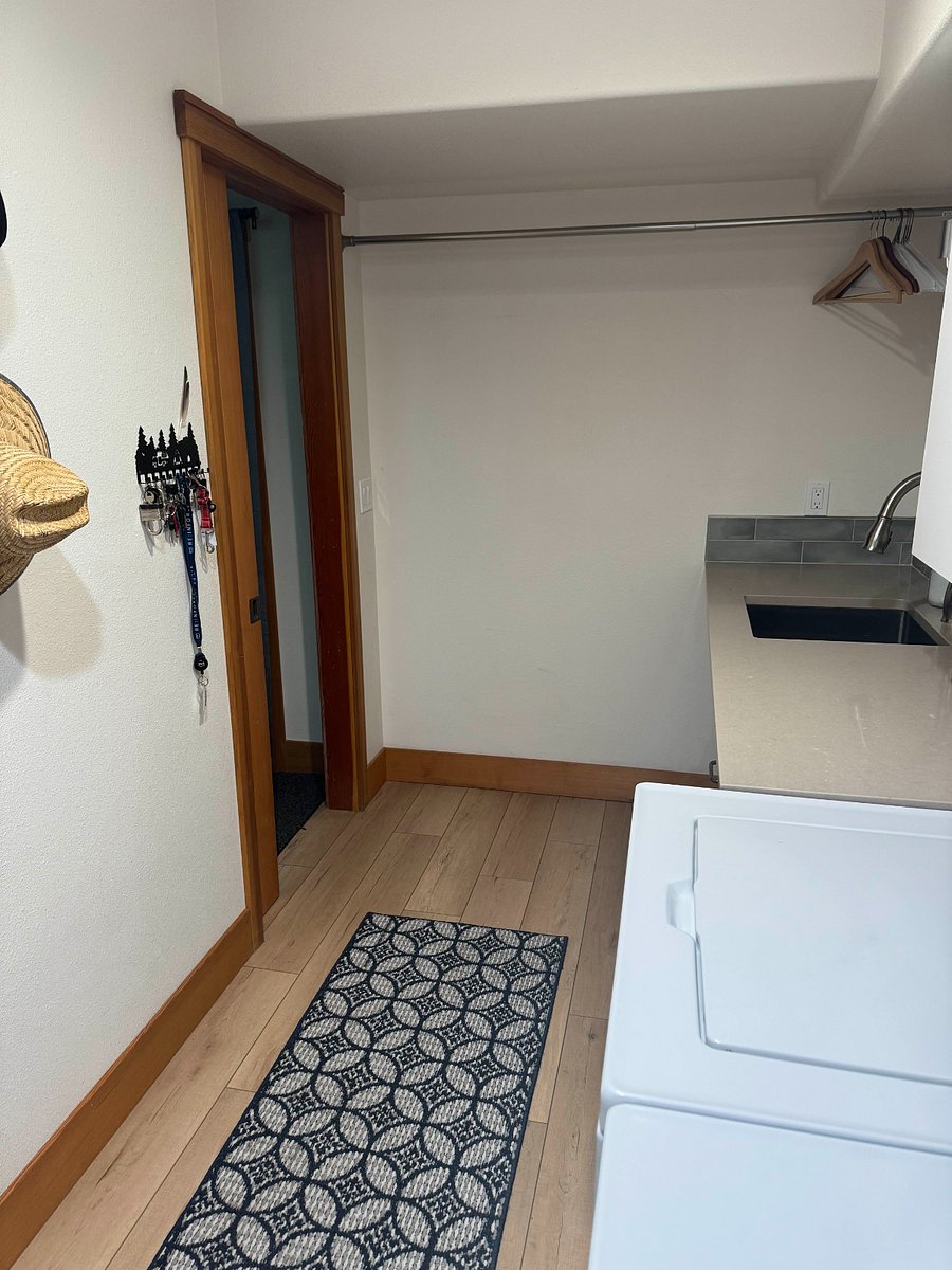 Furnished Finder property 822063_1 photo 26