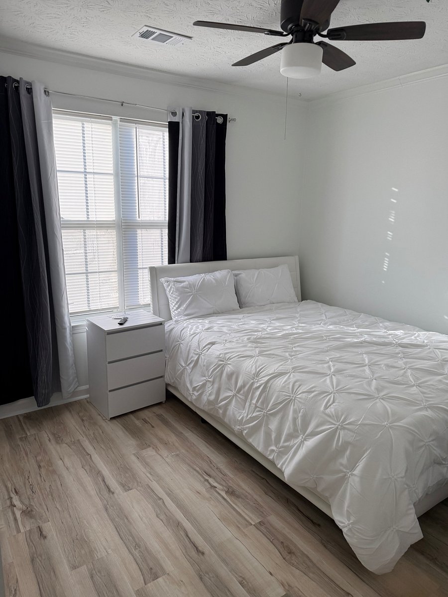 Furnished Finder property 822089_1 photo 15