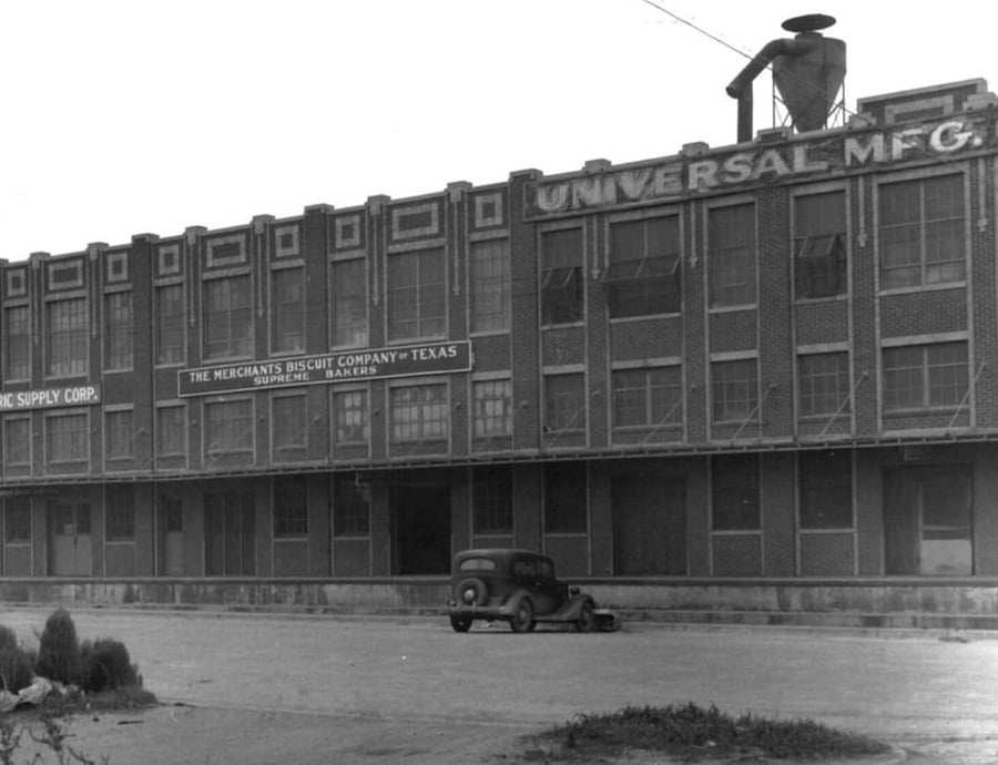 This building is almost 100 years old and on the National Registry of Historic Places.  Isn't she a beauty?!