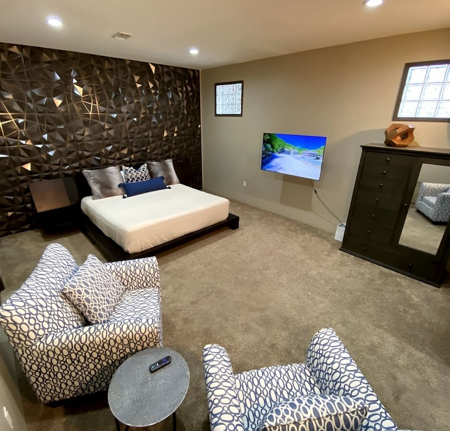 Master bedroom with king bed.