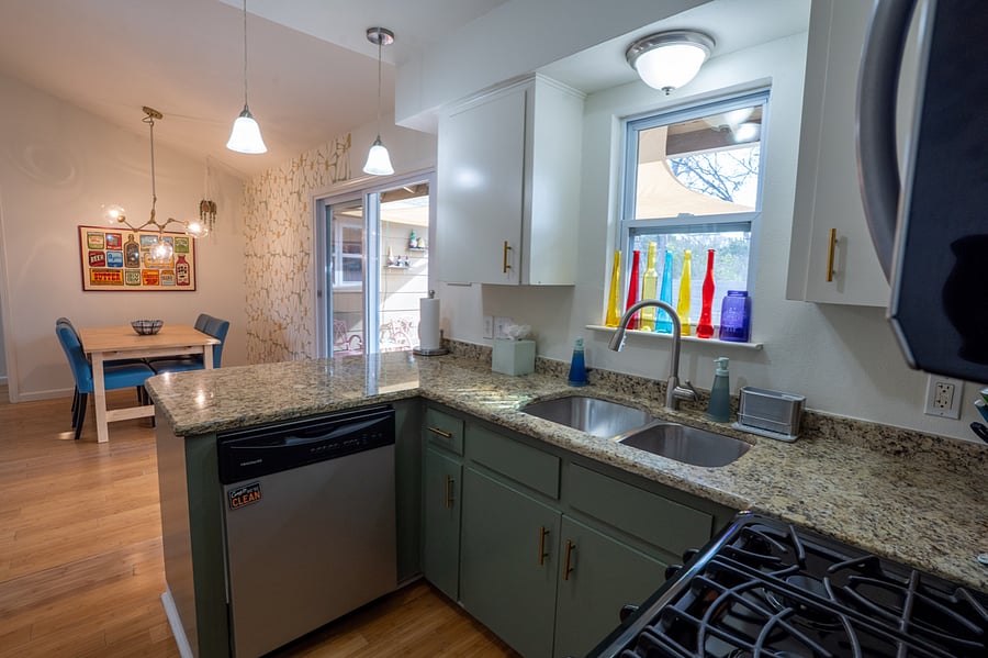 Furnished Finder property 822123_1 photo 22