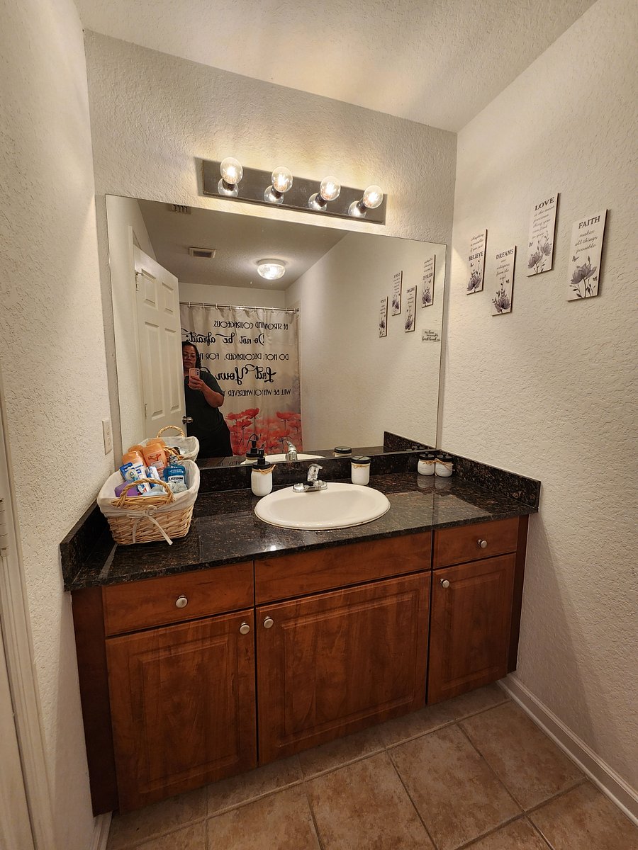 Furnished Finder property 822154_1 photo 9