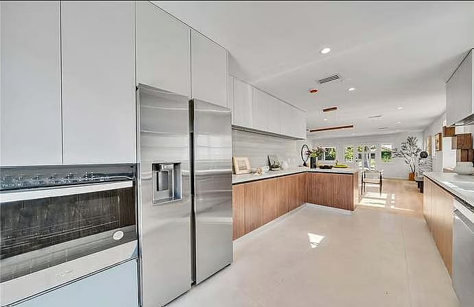 Furnished Finder property 822211_1 photo 8