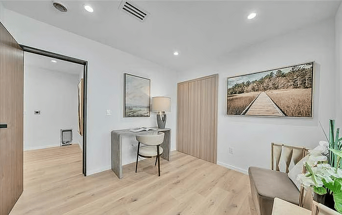 Furnished Finder property 822211_1 photo 12