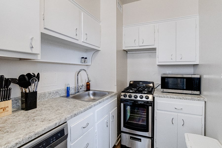 Furnished Finder property 822261_3 photo 9