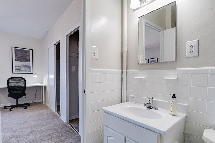 Furnished Finder property 822261_5 photo 16