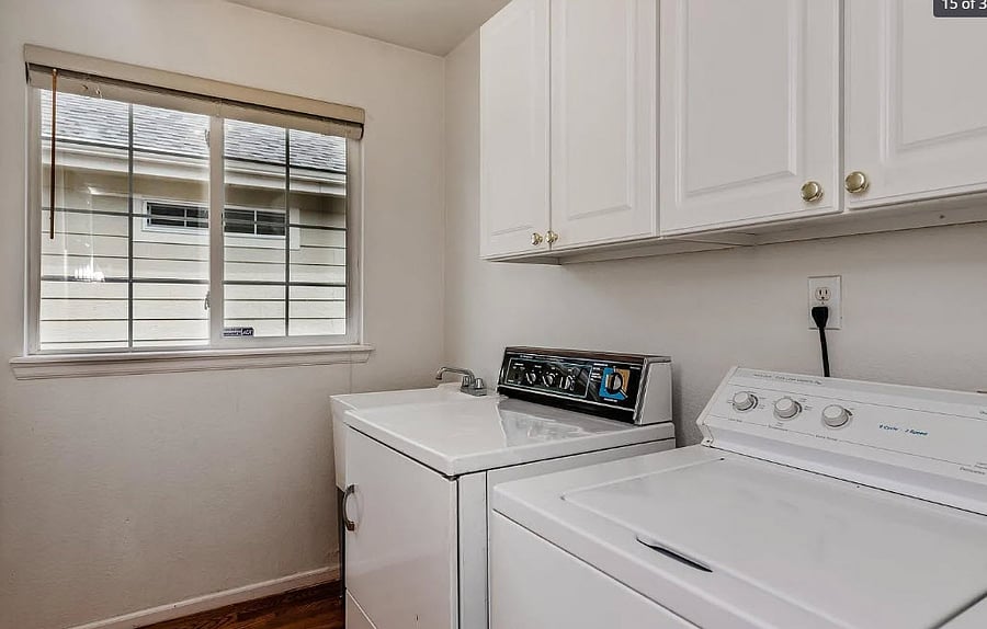 Washer / dryer included