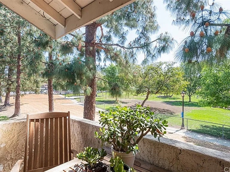 Furnished Finder property 822410_1 photo 6