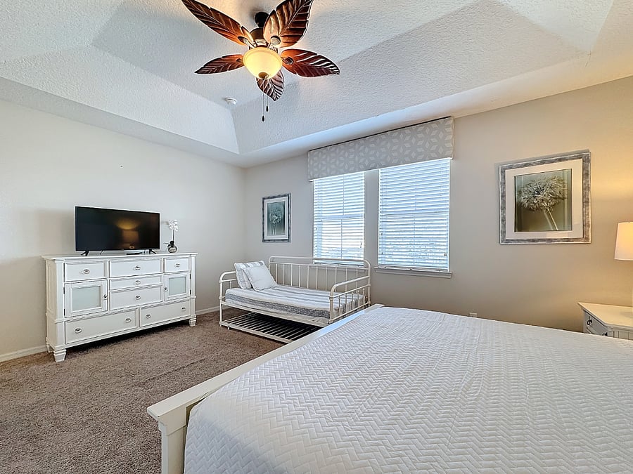 Furnished Finder property 822467_1 photo 38