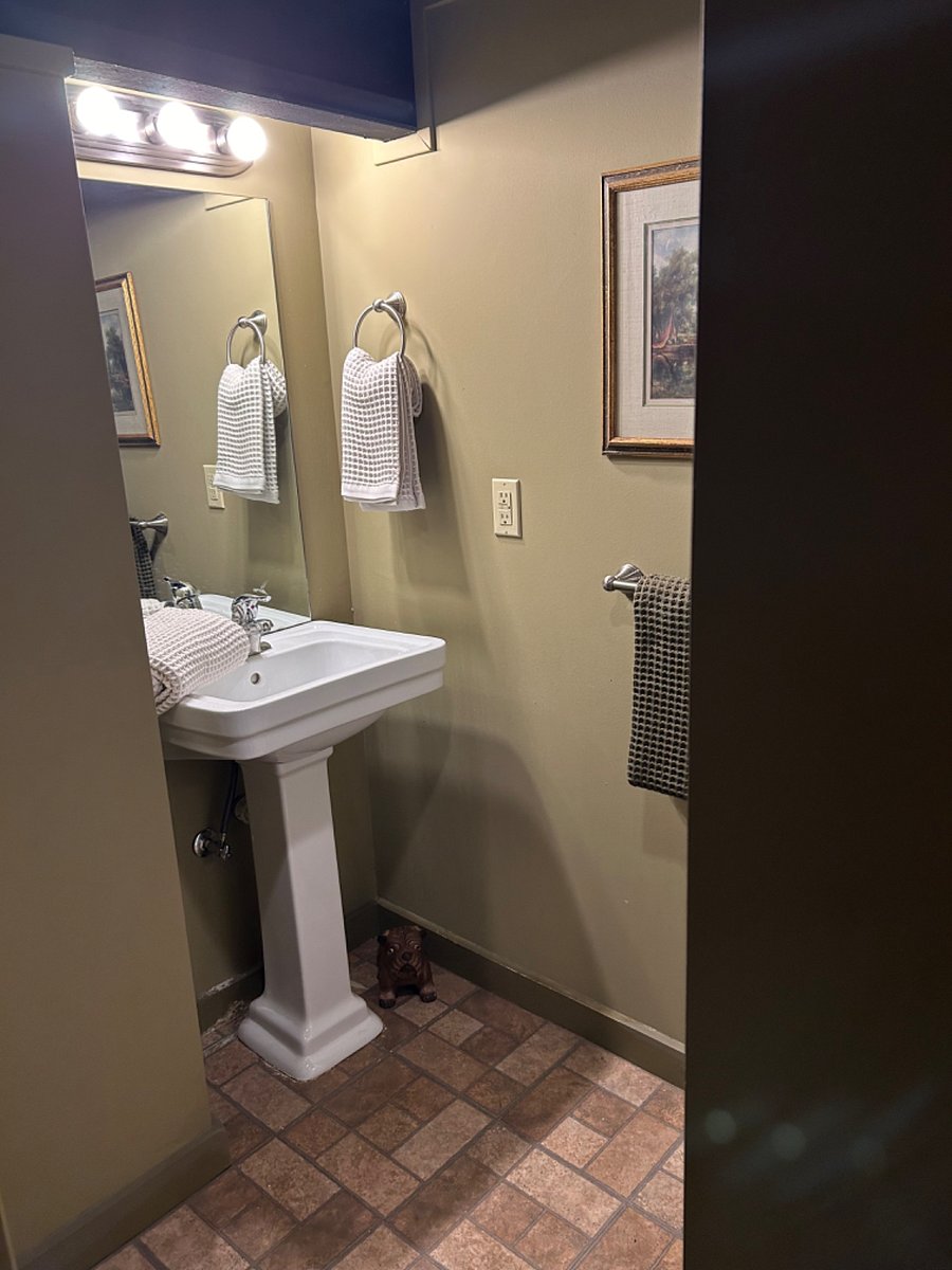 Furnished Finder property 822507_1 photo 15