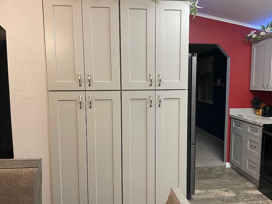 Kitchen/Dining Storage/Pantry