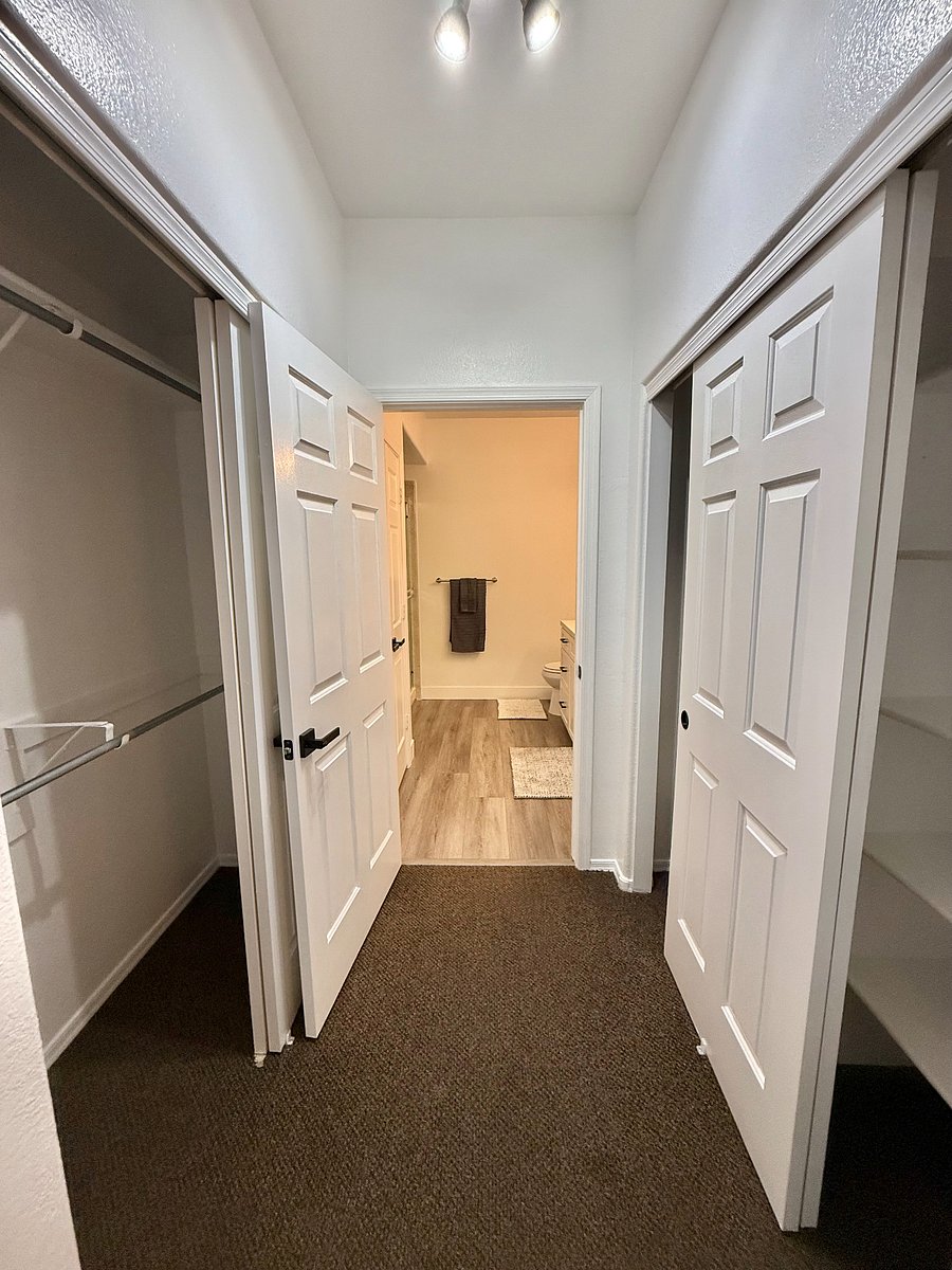 Furnished Finder property 822631_1 photo 26