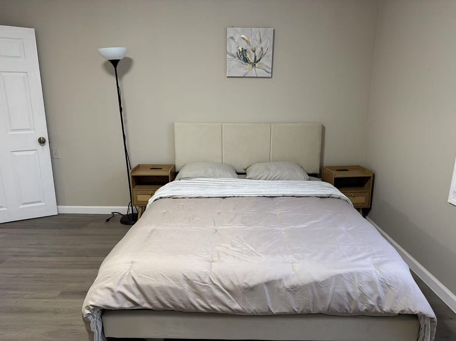 Furnished Finder property 822633_2 photo 8