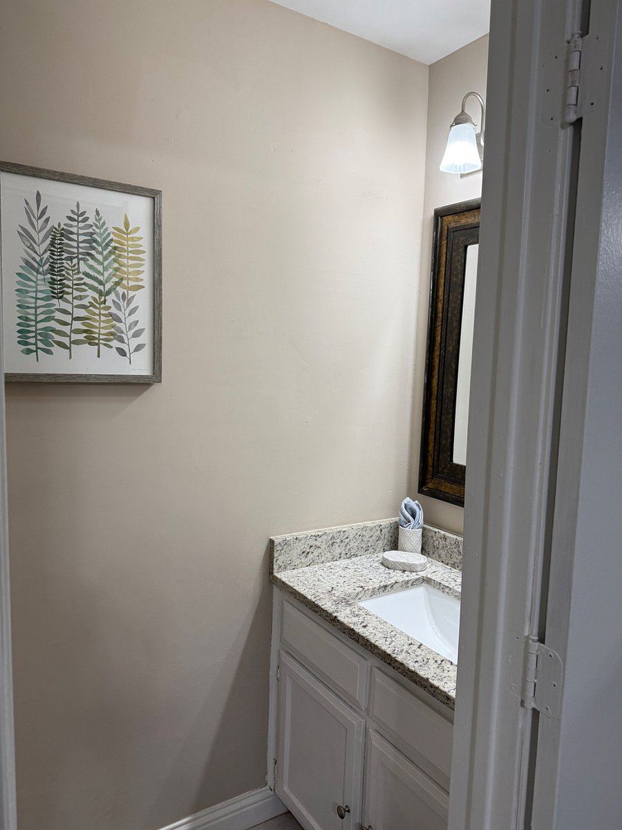 1/2 bathroom in master bedroom