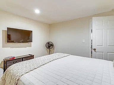 Furnished Finder property 822735_1 photo 5