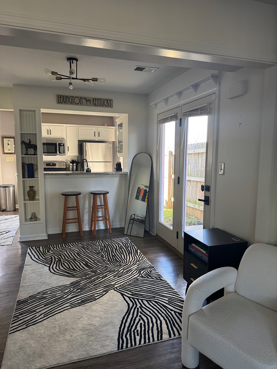 Furnished Finder property 822807_1 photo 17