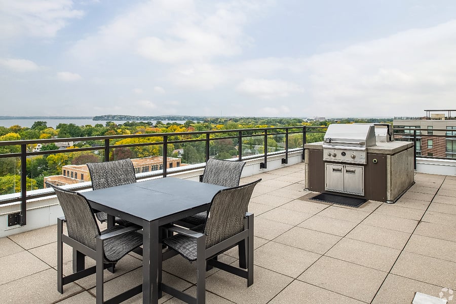Rooftop Community Terrace