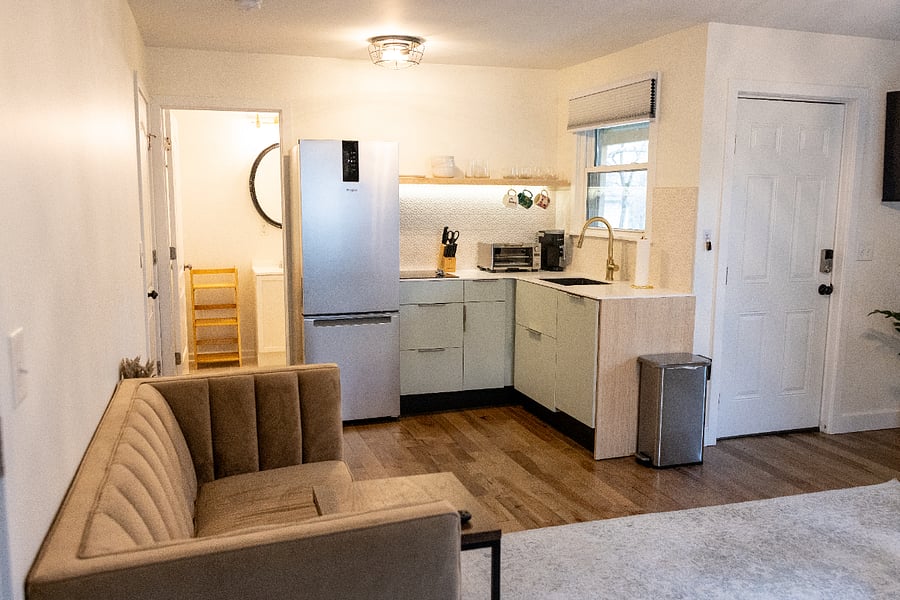 Furnished Finder property 822881_1 photo 3