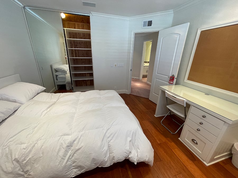 Furnished Finder property 822907_1 photo 3