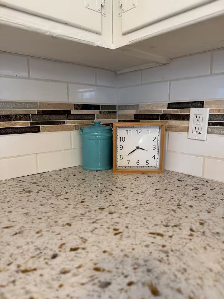Furnished Finder property 822909_1 photo 23