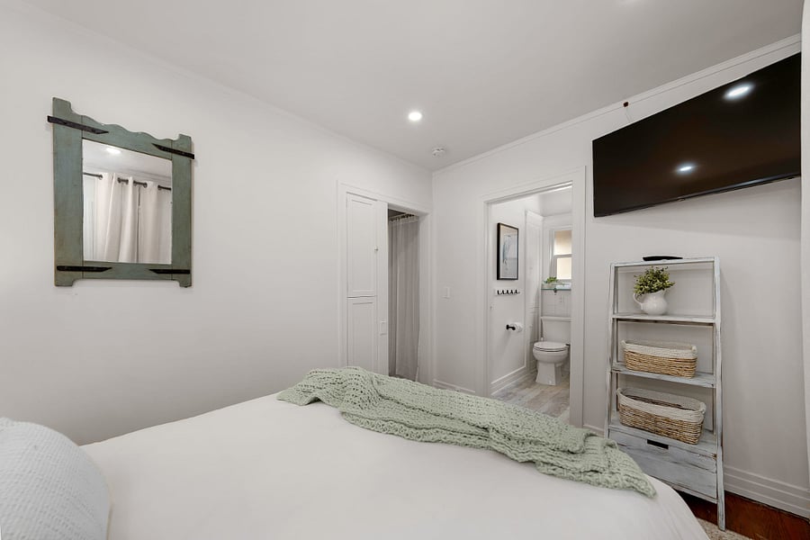 Furnished Finder property 822974_1 photo 25