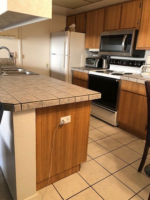 Furnished Finder property 823003_1 photo 4