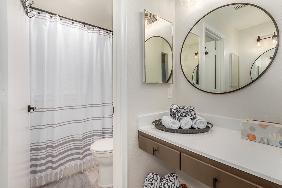 Primary Bath Makeup Area