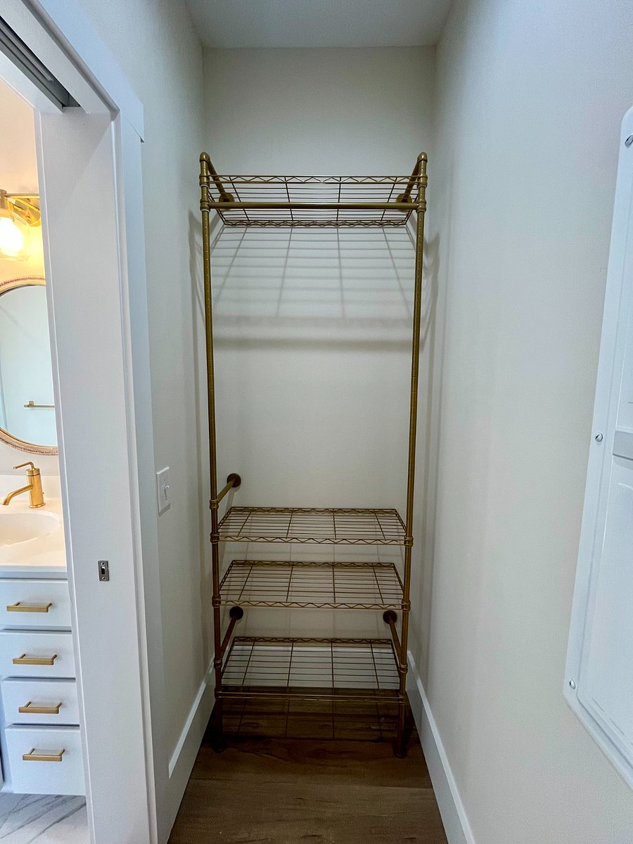 Green House Closet
