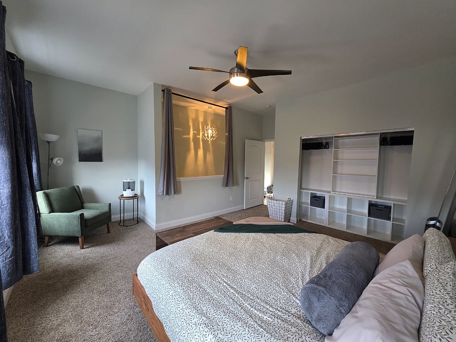 Furnished Finder property 823054_1 photo 12