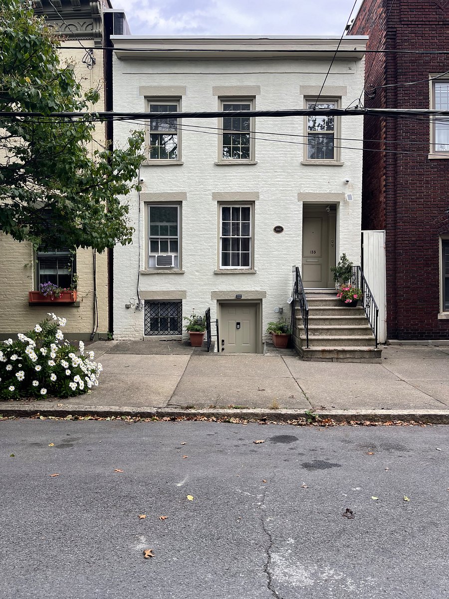 Furnished Finder property 823057_1 photo 27