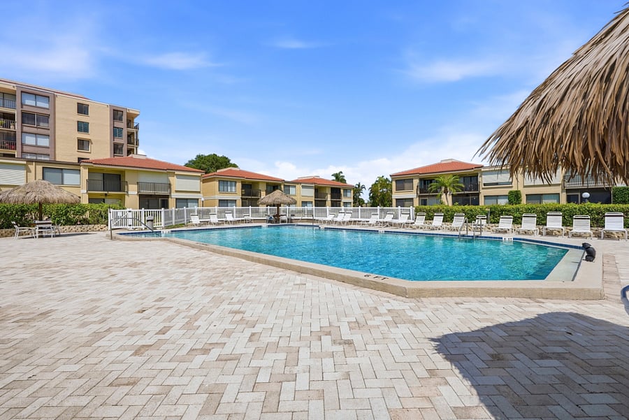 Furnished Finder property 823110_1 photo 17