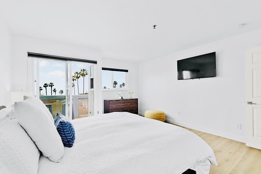 Primary Bedroom with Ocean View + Breathtaking Balcony
